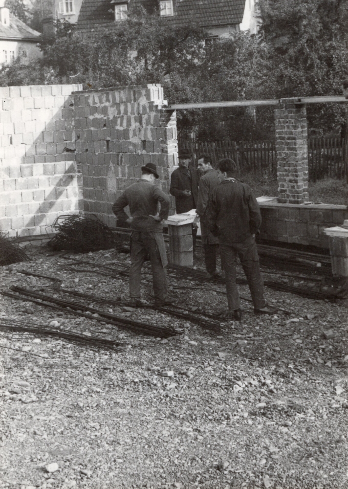 Bau der Kegelbahn 1968